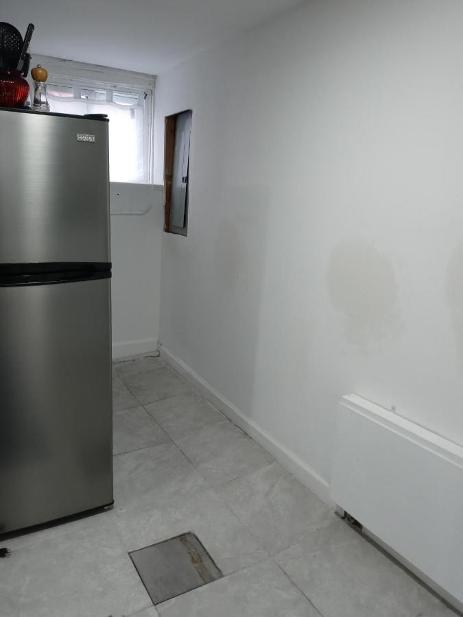 "Cozy Basement Retreat Just 40 Minutes To Nyc!" Διαμέρισμα Irvington Εξωτερικό φωτογραφία