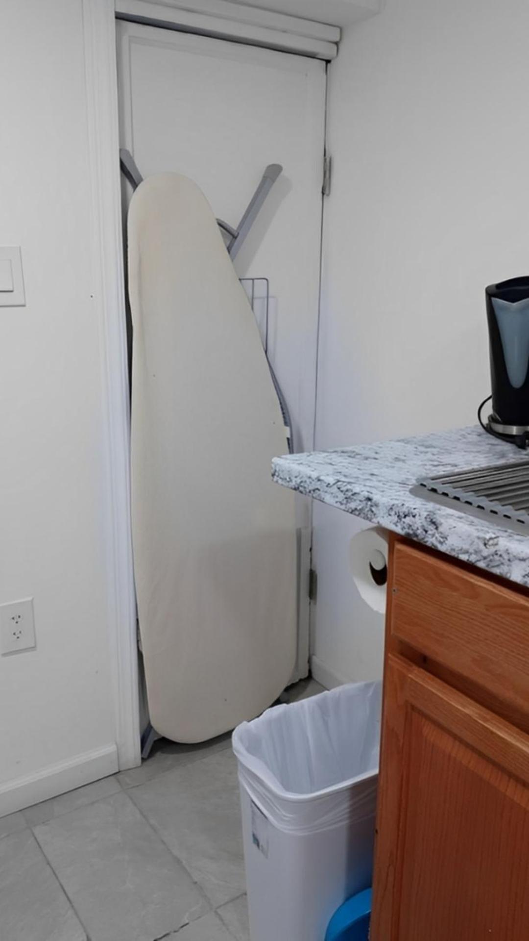 "Cozy Basement Retreat Just 40 Minutes To Nyc!" Διαμέρισμα Irvington Εξωτερικό φωτογραφία