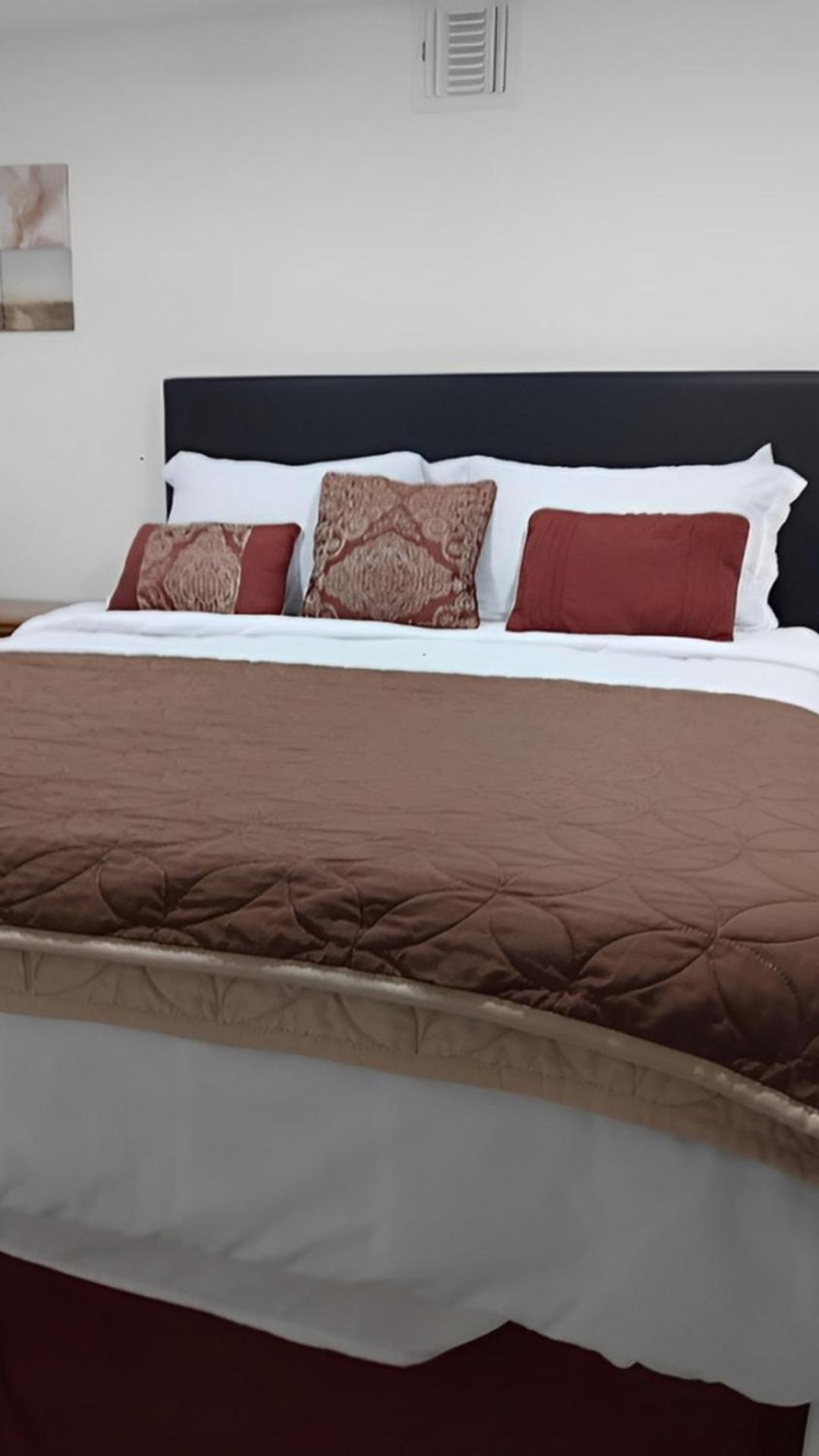"Cozy Basement Retreat Just 40 Minutes To Nyc!" Διαμέρισμα Irvington Εξωτερικό φωτογραφία